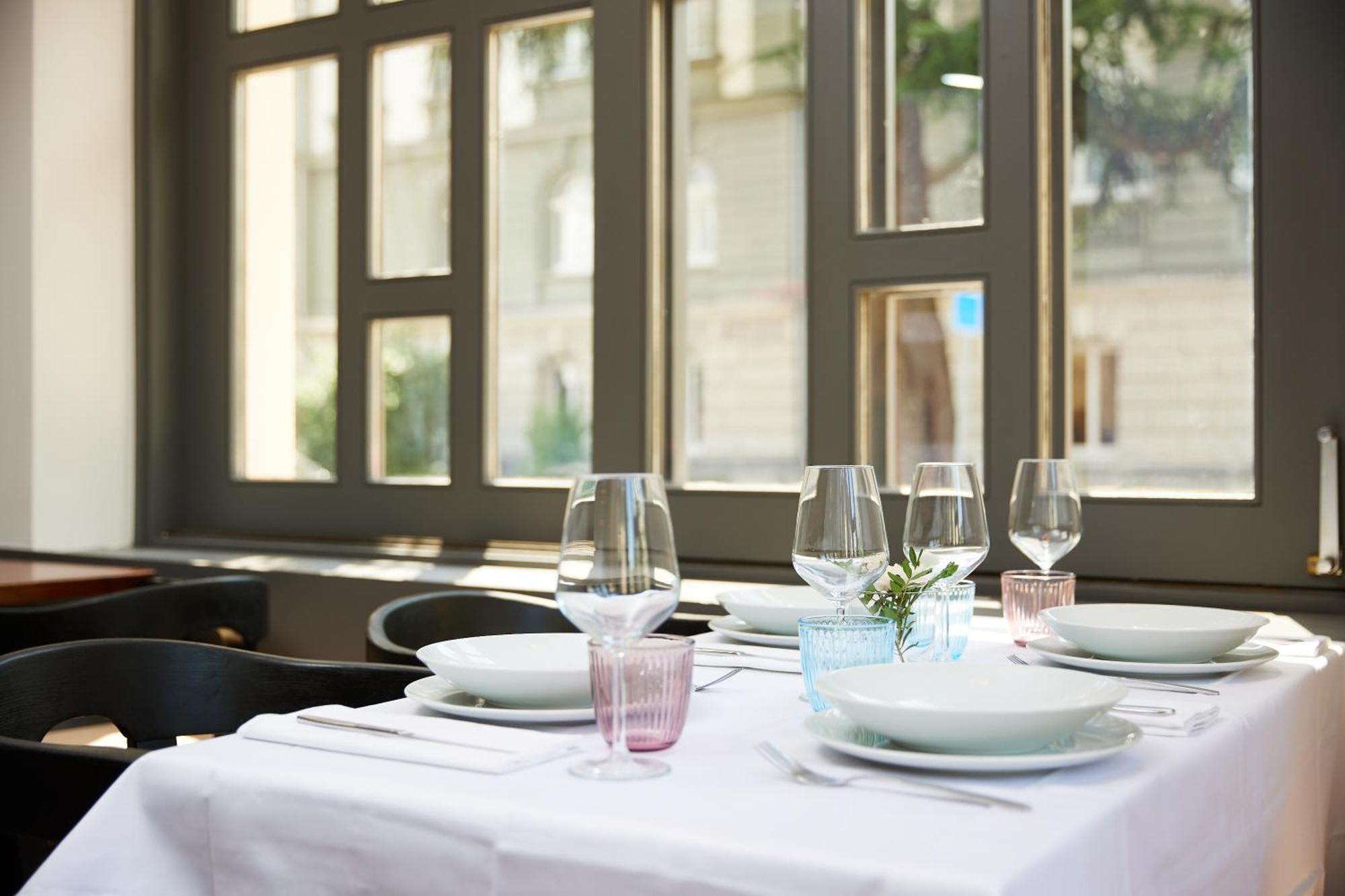 Hotel Artus Biel/Bienne Exterior foto